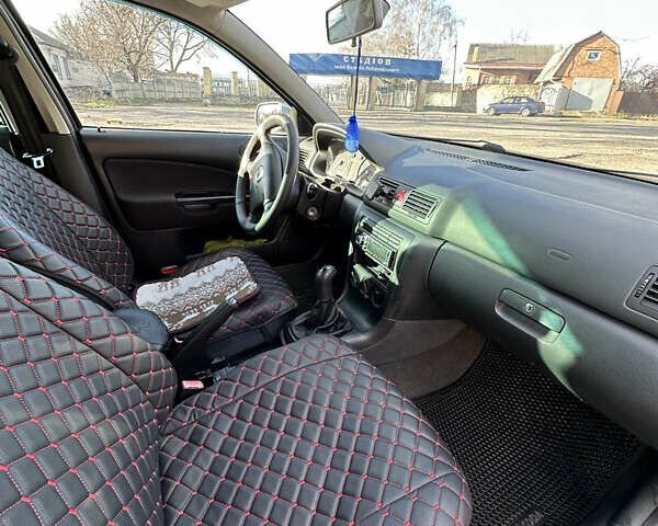 Серый Шкода Октавия, объемом двигателя 1.6 л и пробегом 236 тыс. км за 4000 $, фото 11 на Automoto.ua