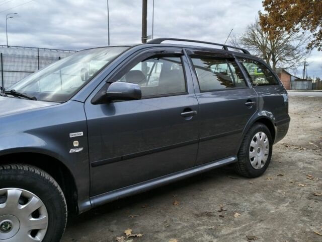 Сірий Шкода Октавія, об'ємом двигуна 2 л та пробігом 234 тис. км за 5000 $, фото 1 на Automoto.ua