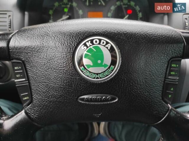 Серый Шкода Октавия, объемом двигателя 1.98 л и пробегом 296 тыс. км за 4599 $, фото 56 на Automoto.ua