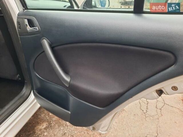 Сірий Шкода Октавія, об'ємом двигуна 1.6 л та пробігом 202 тис. км за 4850 $, фото 85 на Automoto.ua