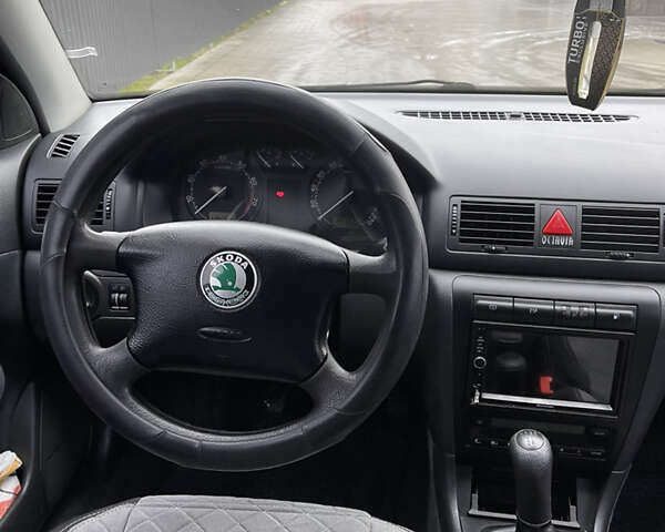 Серый Шкода Октавия, объемом двигателя 1.98 л и пробегом 323 тыс. км за 4400 $, фото 12 на Automoto.ua