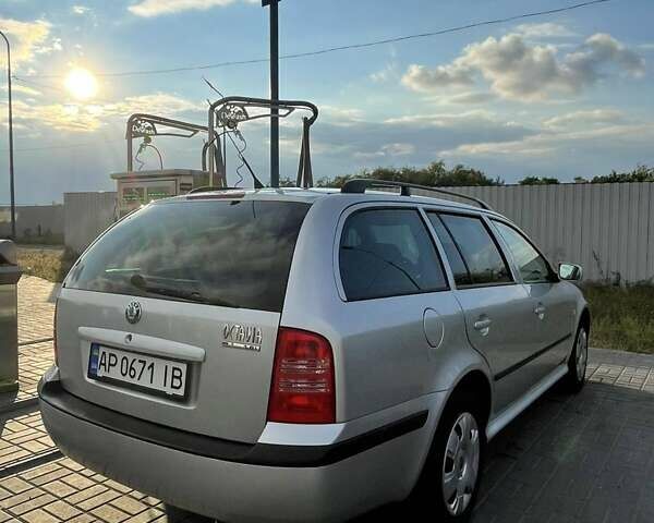 Серый Шкода Октавия, объемом двигателя 1.6 л и пробегом 189 тыс. км за 5800 $, фото 3 на Automoto.ua