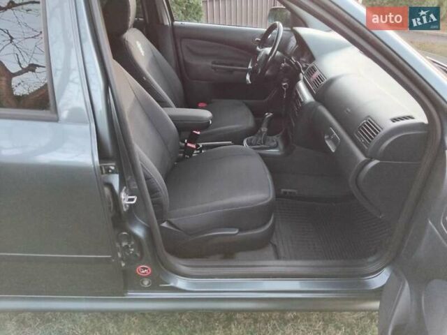 Сірий Шкода Октавія, об'ємом двигуна 2 л та пробігом 245 тис. км за 5000 $, фото 14 на Automoto.ua