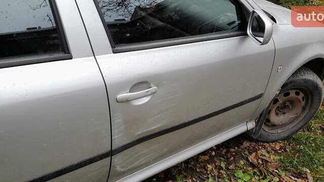 Серый Шкода Октавия, объемом двигателя 1.6 л и пробегом 238 тыс. км за 3800 $, фото 12 на Automoto.ua