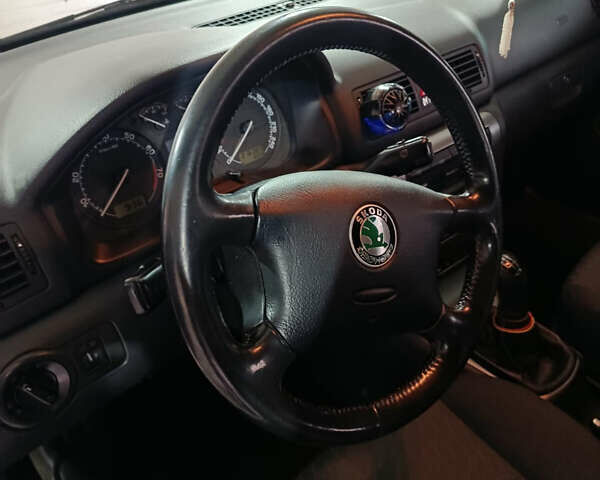 Серый Шкода Октавия, объемом двигателя 1.78 л и пробегом 215 тыс. км за 5650 $, фото 11 на Automoto.ua