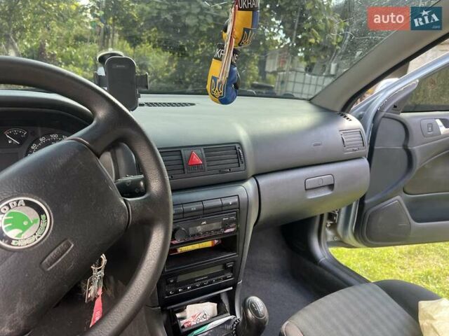 Шкода Октавия 2004 в Николаеве на Automoto.ua Серый Шкода Октавия, объемом двигателя 1.6 л и пробегом 275 тыс. км за 4700 $, фото 13 на Automoto.ua