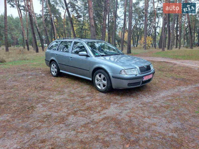 Серый Шкода Октавия, объемом двигателя 1.6 л и пробегом 228 тыс. км за 5200 $, фото 5 на Automoto.ua