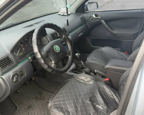 Серый Шкода Октавия, объемом двигателя 1.6 л и пробегом 215 тыс. км за 5700 $, фото 12 на Automoto.ua