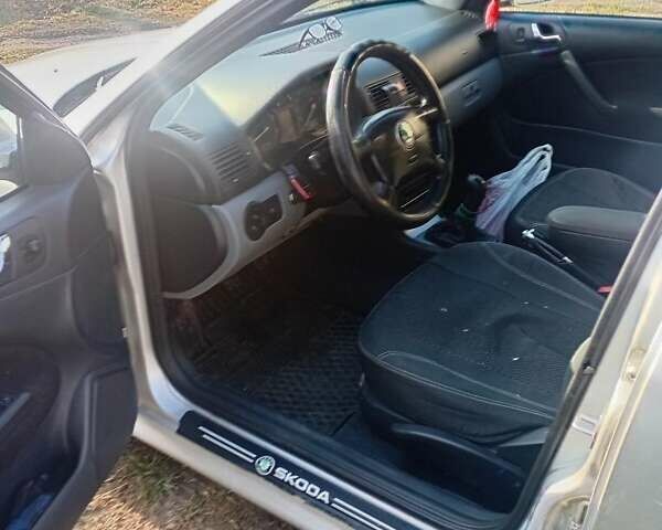 Сірий Шкода Октавія, об'ємом двигуна 1.6 л та пробігом 290 тис. км за 4300 $, фото 6 на Automoto.ua