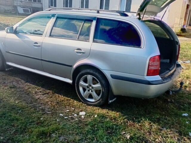 Серый Шкода Октавия, объемом двигателя 1.6 л и пробегом 290 тыс. км за 4300 $, фото 2 на Automoto.ua