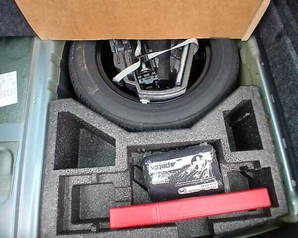 Серый Шкода Октавия, объемом двигателя 1.6 л и пробегом 238 тыс. км за 4750 $, фото 53 на Automoto.ua