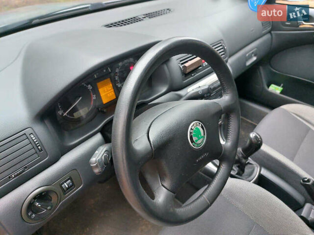 Серый Шкода Октавия, объемом двигателя 1.6 л и пробегом 228 тыс. км за 5200 $, фото 19 на Automoto.ua