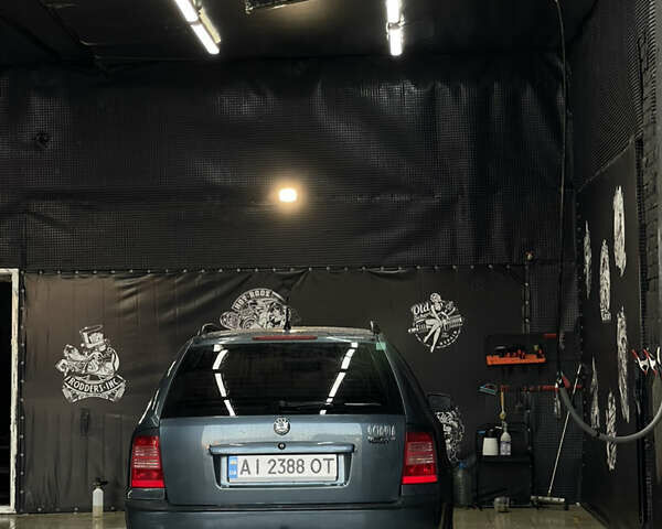 Серый Шкода Октавия, объемом двигателя 1.6 л и пробегом 250 тыс. км за 5000 $, фото 16 на Automoto.ua