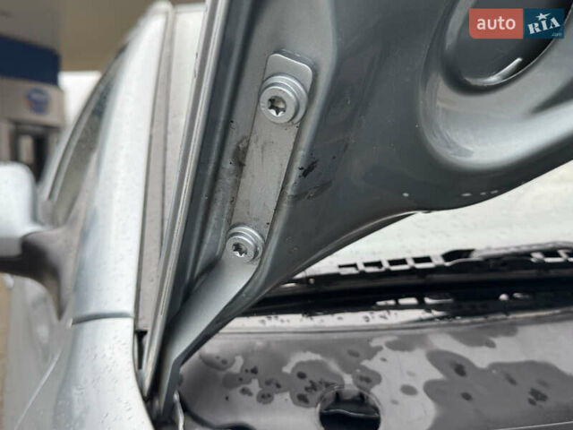 Серый Шкода Октавия, объемом двигателя 1.6 л и пробегом 222 тыс. км за 5200 $, фото 68 на Automoto.ua