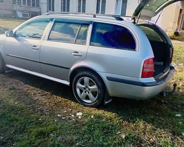 Сірий Шкода Октавія, об'ємом двигуна 1.6 л та пробігом 290 тис. км за 4300 $, фото 1 на Automoto.ua