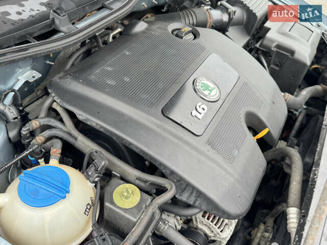 Серый Шкода Октавия, объемом двигателя 1.6 л и пробегом 222 тыс. км за 5200 $, фото 62 на Automoto.ua