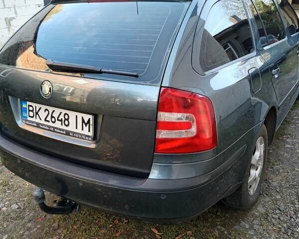 Сірий Шкода Октавія, об'ємом двигуна 1.6 л та пробігом 243 тис. км за 4900 $, фото 9 на Automoto.ua