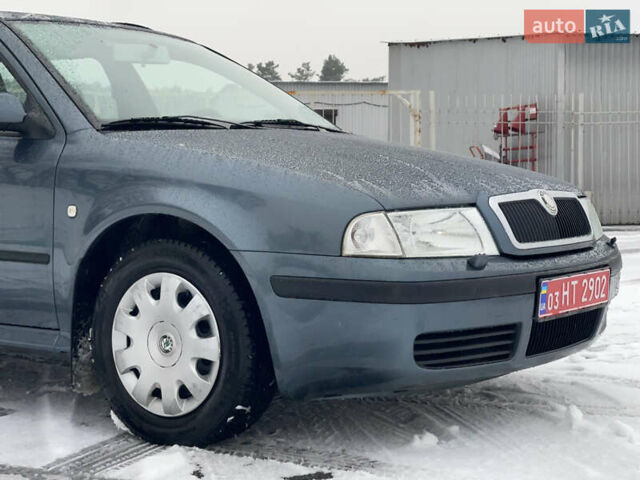 Серый Шкода Октавия, объемом двигателя 1.6 л и пробегом 209 тыс. км за 5750 $, фото 9 на Automoto.ua