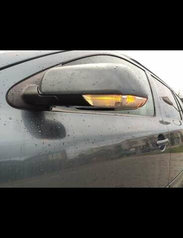 Серый Шкода Октавия, объемом двигателя 1.6 л и пробегом 235 тыс. км за 5650 $, фото 2 на Automoto.ua