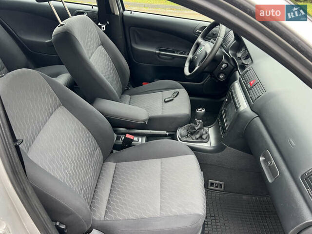 Серый Шкода Октавия, объемом двигателя 1.6 л и пробегом 179 тыс. км за 5290 $, фото 38 на Automoto.ua