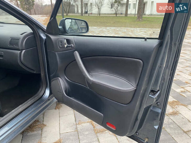 Серый Шкода Октавия, объемом двигателя 1.6 л и пробегом 162 тыс. км за 5350 $, фото 18 на Automoto.ua