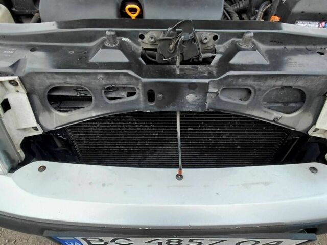 Сірий Шкода Октавія, об'ємом двигуна 2 л та пробігом 310 тис. км за 6200 $, фото 8 на Automoto.ua