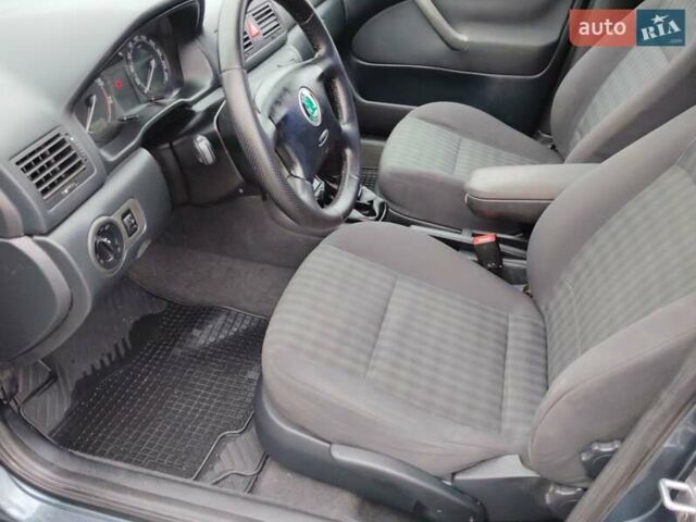Сірий Шкода Октавія, об'ємом двигуна 1.6 л та пробігом 233 тис. км за 4500 $, фото 12 на Automoto.ua