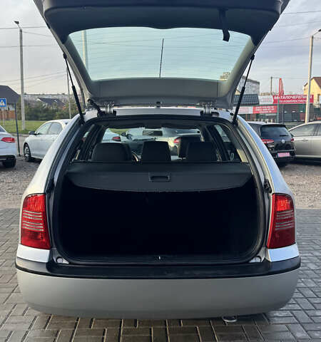 Серый Шкода Октавия, объемом двигателя 1.6 л и пробегом 245 тыс. км за 5600 $, фото 8 на Automoto.ua