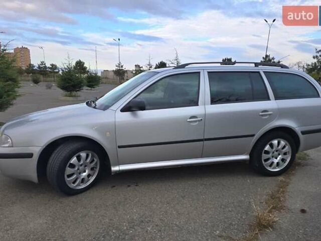 Сірий Шкода Октавія, об'ємом двигуна 1.6 л та пробігом 247 тис. км за 5600 $, фото 22 на Automoto.ua