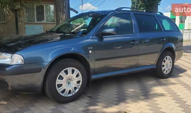 Серый Шкода Октавия, объемом двигателя 1.98 л и пробегом 250 тыс. км за 5990 $, фото 18 на Automoto.ua