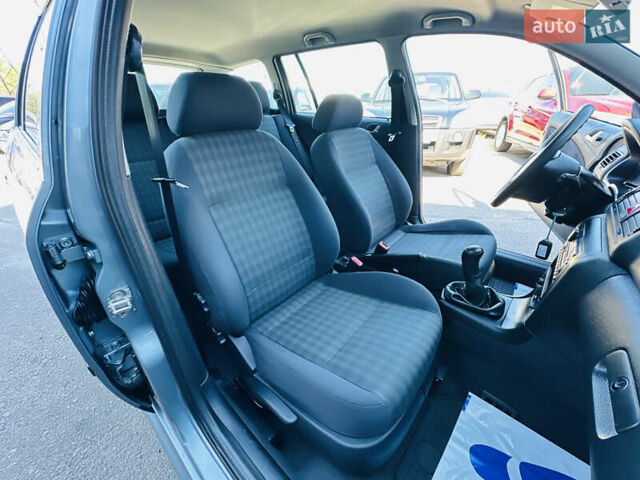 Сірий Шкода Октавія, об'ємом двигуна 1.6 л та пробігом 259 тис. км за 5999 $, фото 37 на Automoto.ua