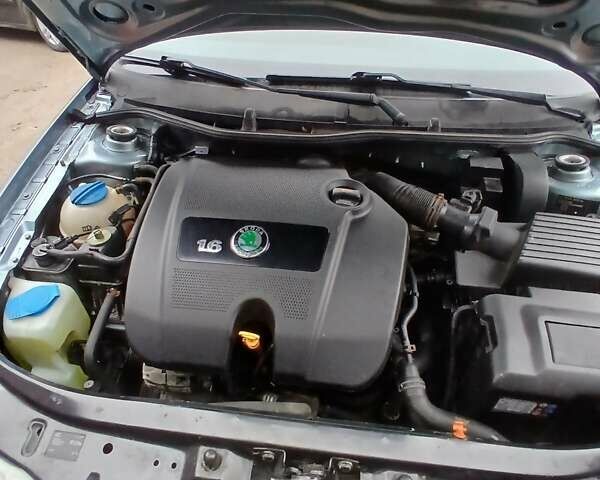 Серый Шкода Октавия, объемом двигателя 1.6 л и пробегом 238 тыс. км за 4750 $, фото 61 на Automoto.ua