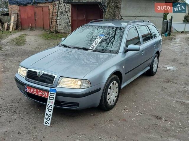 Серый Шкода Октавия, объемом двигателя 1.6 л и пробегом 238 тыс. км за 4750 $, фото 4 на Automoto.ua
