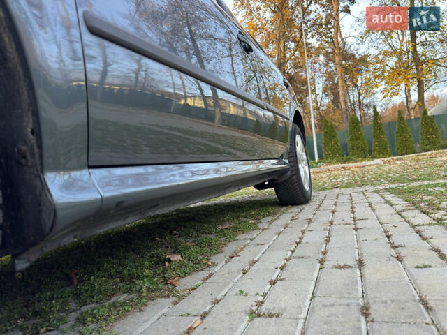 Шкода Октавия 2004 в Харькове на Automoto.ua Серый Шкода Октавия, объемом двигателя 1.6 л и пробегом 250 тыс. км за 5300 $, фото 8 на Automoto.ua