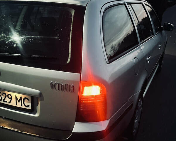 Сірий Шкода Октавія, об'ємом двигуна 1.6 л та пробігом 310 тис. км за 5700 $, фото 4 на Automoto.ua