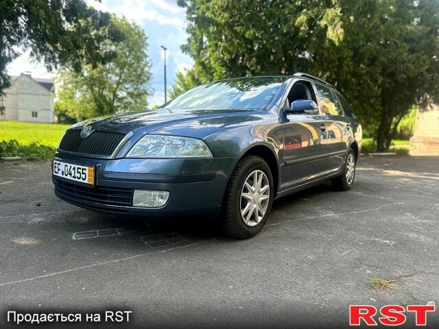 Серый Шкода Октавия, объемом двигателя 1.6 л и пробегом 214 тыс. км за 5100 $, фото 1 на Automoto.ua
