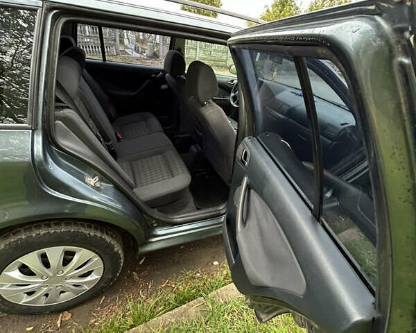 Серый Шкода Октавия, объемом двигателя 1.6 л и пробегом 322 тыс. км за 3800 $, фото 9 на Automoto.ua