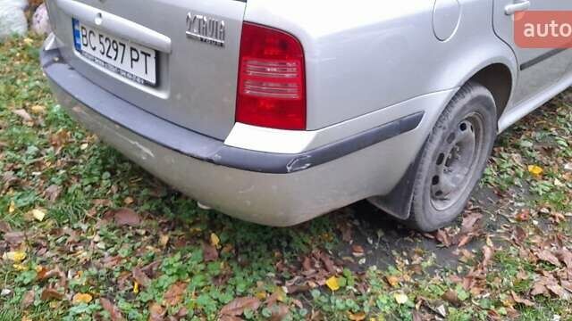 Серый Шкода Октавия, объемом двигателя 1.6 л и пробегом 238 тыс. км за 3800 $, фото 2 на Automoto.ua