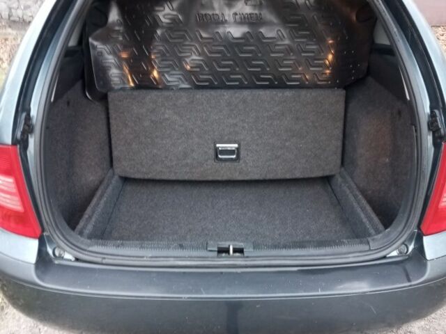 Серый Шкода Октавия, объемом двигателя 2 л и пробегом 260 тыс. км за 5200 $, фото 4 на Automoto.ua