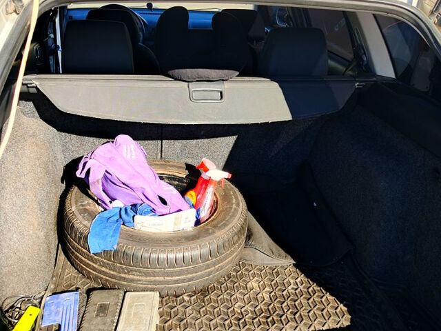 Серый Шкода Октавия, объемом двигателя 1.6 л и пробегом 424 тыс. км за 4300 $, фото 4 на Automoto.ua