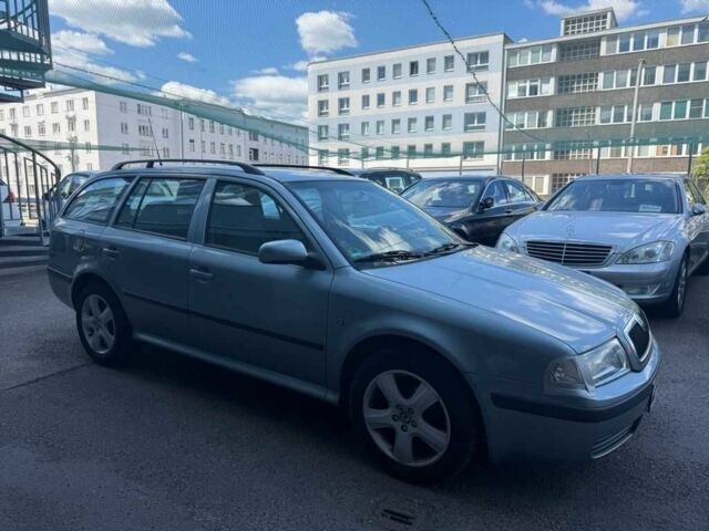 Серый Шкода Октавия, объемом двигателя 1.6 л и пробегом 234 тыс. км за 1697 $, фото 3 на Automoto.ua
