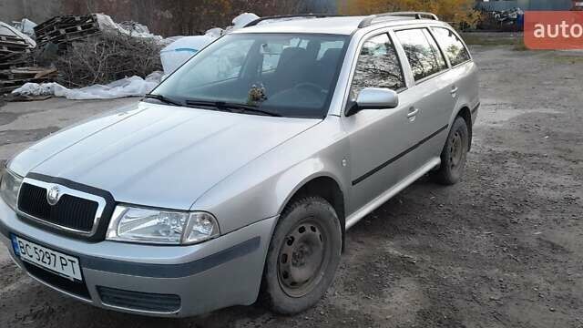 Серый Шкода Октавия, объемом двигателя 1.6 л и пробегом 238 тыс. км за 3800 $, фото 24 на Automoto.ua