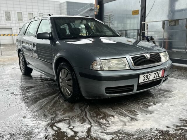 Серый Шкода Октавия, объемом двигателя 1.9 л и пробегом 275 тыс. км за 2200 $, фото 1 на Automoto.ua