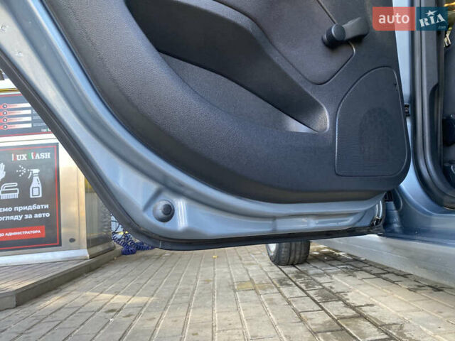 Серый Шкода Октавия, объемом двигателя 1.6 л и пробегом 211 тыс. км за 5700 $, фото 18 на Automoto.ua