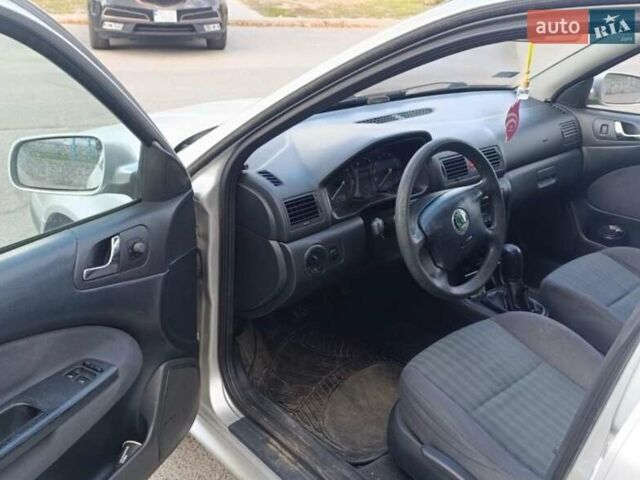 Серый Шкода Октавия, объемом двигателя 0 л и пробегом 399 тыс. км за 3250 $, фото 4 на Automoto.ua