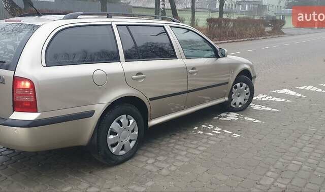 Серый Шкода Октавия, объемом двигателя 1.9 л и пробегом 436 тыс. км за 3700 $, фото 2 на Automoto.ua