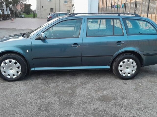 Сірий Шкода Октавія, об'ємом двигуна 1 л та пробігом 288 тис. км за 5300 $, фото 6 на Automoto.ua