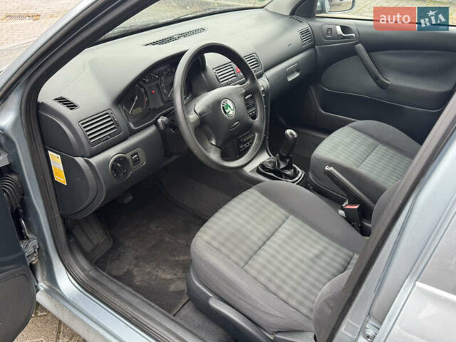 Серый Шкода Октавия, объемом двигателя 1.6 л и пробегом 222 тыс. км за 5200 $, фото 41 на Automoto.ua