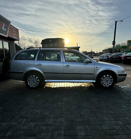 Серый Шкода Октавия, объемом двигателя 1.6 л и пробегом 245 тыс. км за 5600 $, фото 6 на Automoto.ua