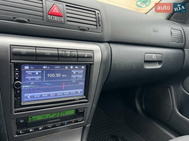 Серый Шкода Октавия, объемом двигателя 1.6 л и пробегом 179 тыс. км за 5290 $, фото 31 на Automoto.ua